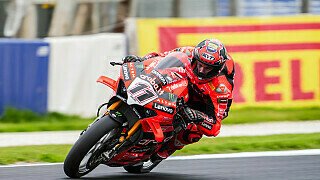 Superbike-WM: Nicolo Bulega führt Ducati-Quintett im Superpole-Rennen an